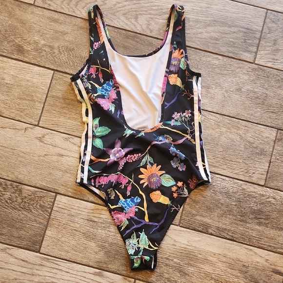Adidas originals poisonous garden size small 3 stripe body/swim suit - Picture 5 of 9